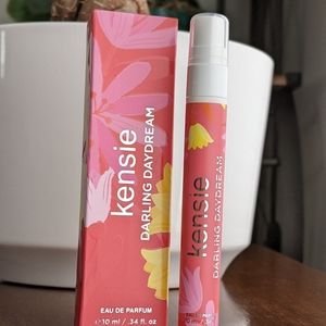 Kensie Darling Daydream Travel Spray